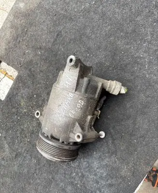 Opel Zafira B Air conditioning (A/C) compressor (pump) 01306032803 383601234 13124752