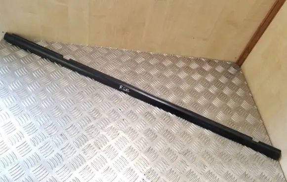 Renault Espace - Grand espace IV Rear door glass trim molding