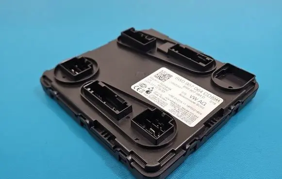 Audi Q7 4M Central body control module 8W0907064CD IMPRK1565891