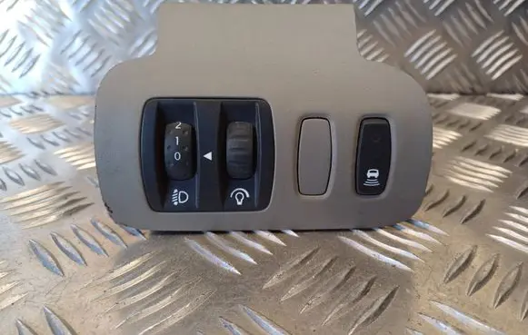 Renault Scenic II - Grand scenic II Headlight level height control switch 8200243296 8200243297