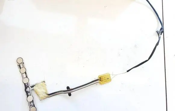 Volkswagen Golf V Seat heating element 1k0963553