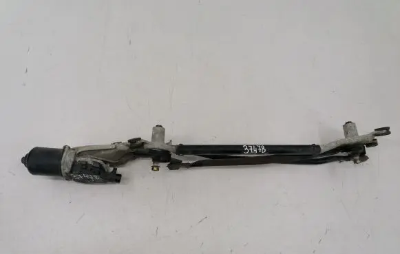 Toyota Celica T230 Front wiper linkage 851102B040