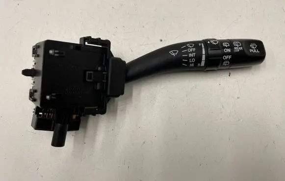 Hyundai Santa Fe Wiper control stalk 202004726
