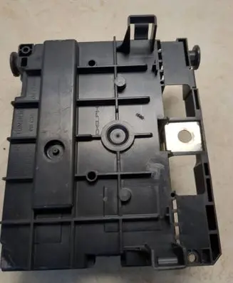 Citroen C4 Grand Picasso Fuse module 9664705880