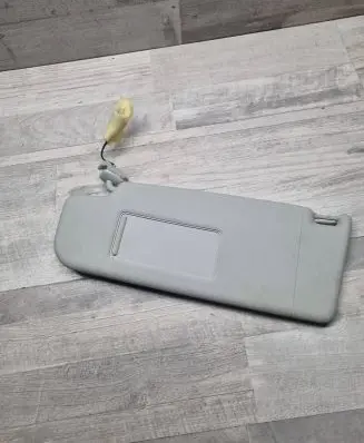 Volkswagen Jetta VI Sun visor 5C6857551 EF9011