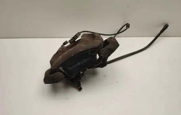 Mercedes-Benz E W212 Front brake caliper A2044213681
