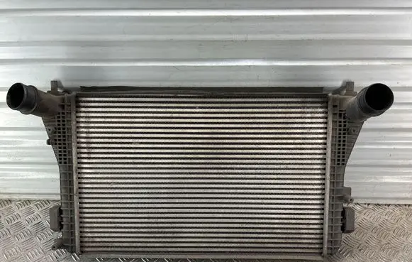 Skoda Superb B6 (3T) Intercooler radiator 1K0145803BN 21081234