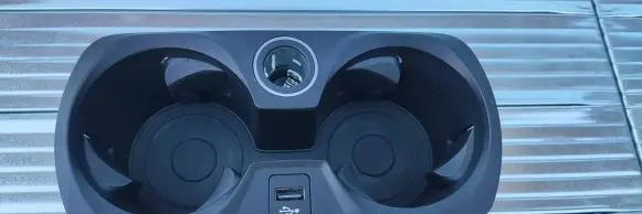 BMW 3 G20 G21 Cup holder front 6806803 1870135116 0110203040