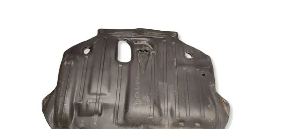 Ford Focus Engine splash shield/under tray F0C2011