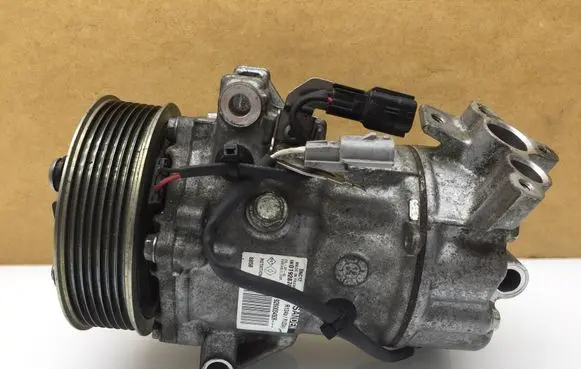 Renault Clio V Air conditioning (A/C) compressor (pump) 01928703961 926005450R
