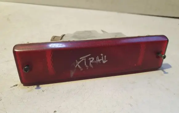 Nissan X-Trail T30 Rear bumper light 