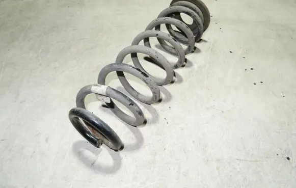 Volkswagen PASSAT B8 Rear coil spring 3Q0511115