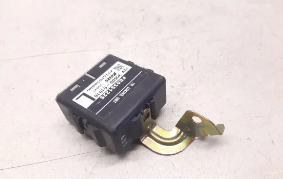 Mazda RX8 Window wiper relay 3560061016 FE0351225 42T62039880