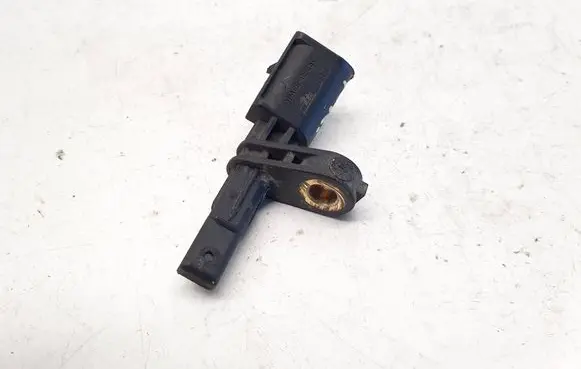 Volkswagen PASSAT B6 ABS brake wheel speed sensor 7H0927804 10071150703
