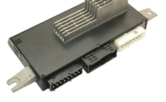 BMW 7 E38 Light module LCM 8352225 HW04SW95