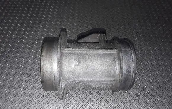 Audi A6 S6 C5 4B Mass air flow meter 059906461D