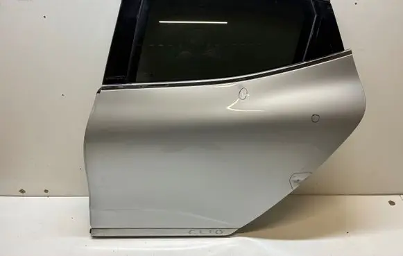 Renault Clio V Rear door