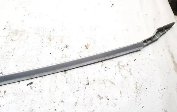 Toyota Corolla Verso AR10 Roof bar rail