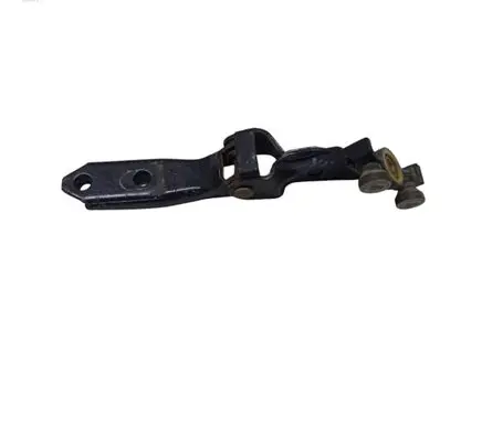 Volkswagen Caddy Sliding door middle roller runner 2K0843335A