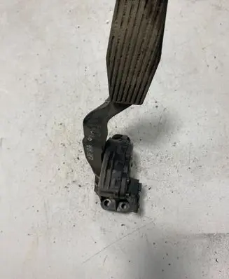 Opel Zafira A Accelerator throttle pedal 6PV00811400 9202341