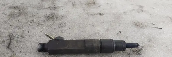 Audi A6 S6 C4 4A Fuel injector 046130201F 2FH KBEL58P119