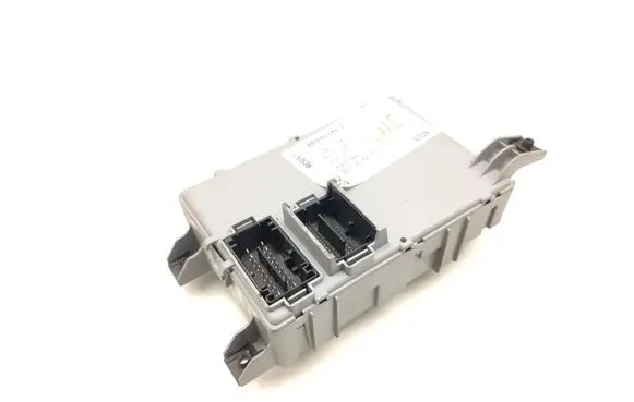 Ford Ka Fuse module 00518004640 56064776