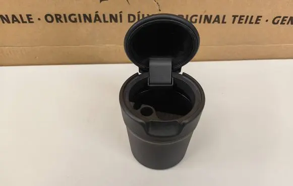Volkswagen Golf VII Ashtray (front) 5G0857961 3AA857337A