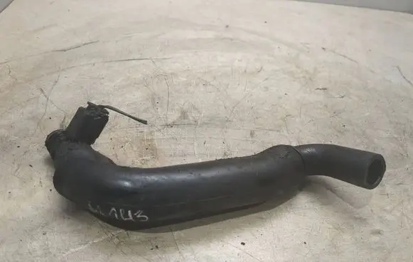Mercedes-Benz Vito Viano W639 Breather hose/pipe A6460100382
