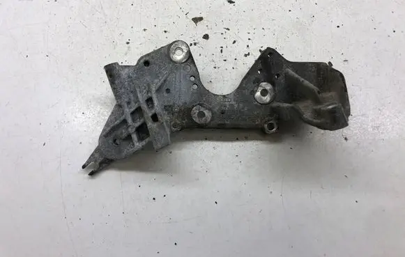 Audi A6 S6 C6 4F Fuel pump bracket 059130147P