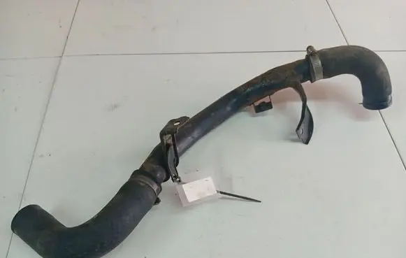 Toyota Yaris Engine coolant pipe/hose