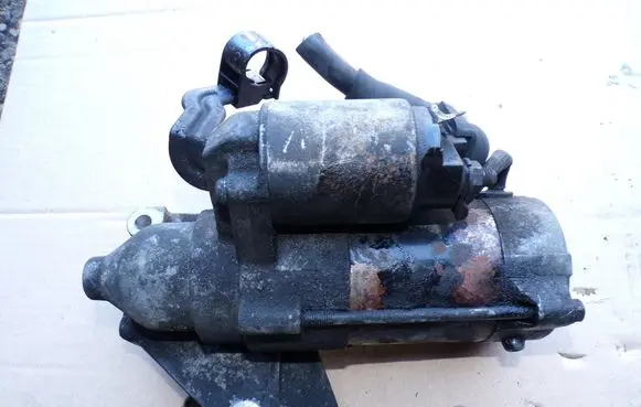 Mitsubishi Outlander Starter motor M001T93071