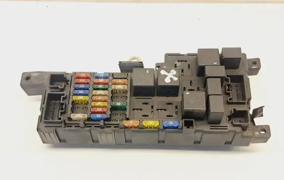Volvo V70 Comfort/convenience module 4529930 518322110 001116213528