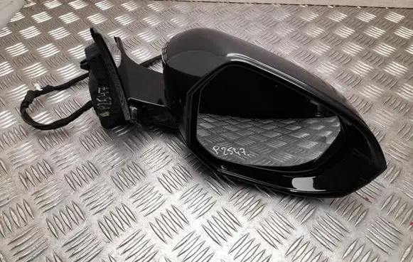 BMW 5 G60 Front door electric wing mirror E1041644
