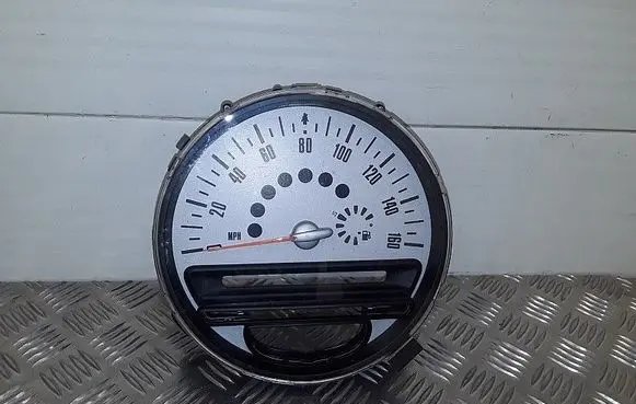 Mini Cooper Countryman R60 Speedometer (instrument cluster) 923242802