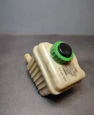 Audi Q7 4L Power steering fluid tank/reservoir 7L6422371C