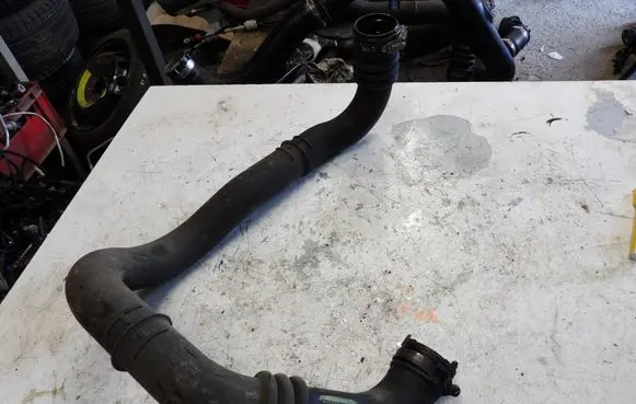 Renault Master II Intercooler hose/pipe 82005824837