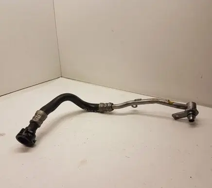 Gearbox oil cooler pipe/hose