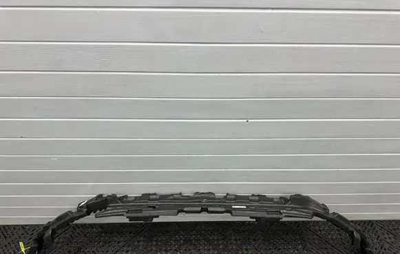 BMW X1 U11 Front bumper foam support bar 7011126 21106410 05106107