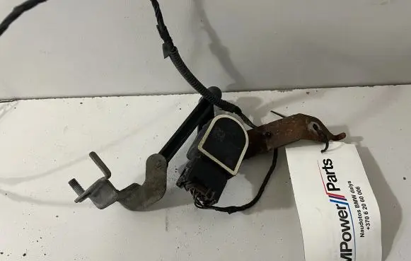 BMW 7 F01 F02 F03 F04 Air suspension front height level sensor 6860843