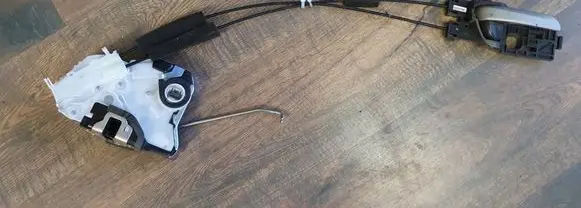 Honda Jazz Front door lock M4912110