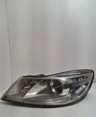 Skoda Octavia Mk2 (1Z) Headlight/headlamp 1Z1941015F 24705201000581