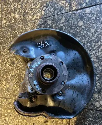Audi A6 S6 C6 4F Rear wheel hub