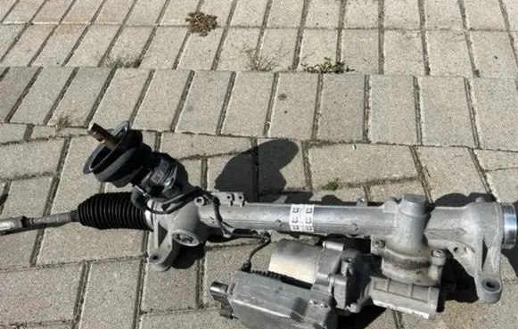 Mercedes-Benz A W176 Steering rack A2464601901