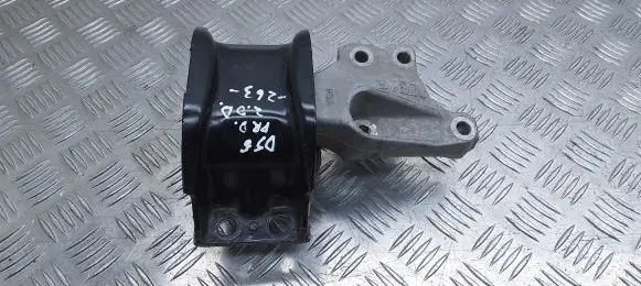 Citroen DS5 Engine mount bracket 9681855180