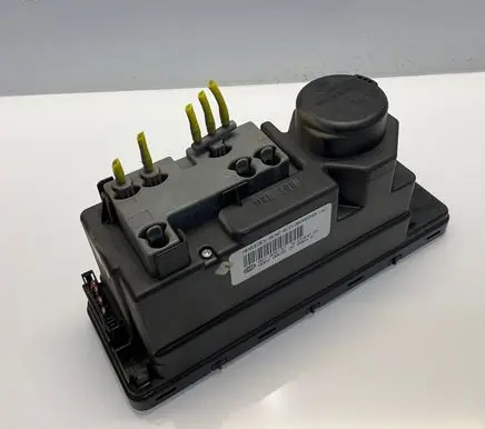 Mercedes-Benz E W210 Central locking vacuum pump 2108002248 00782837 602200035