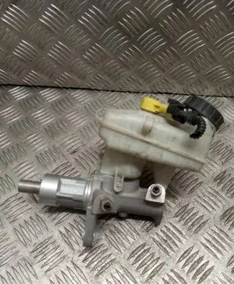 Opel Insignia A Master brake cylinder 03350890241
