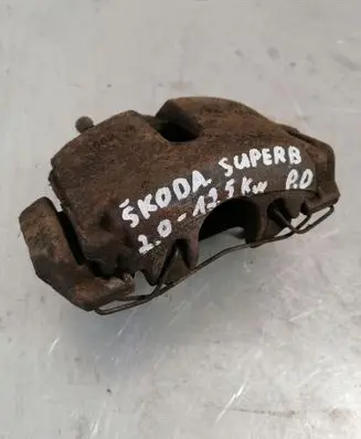 Skoda Superb B6 (3T) Front brake caliper