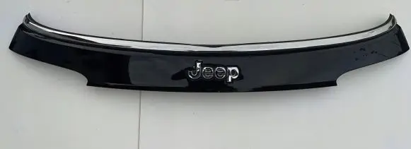 Jeep Compass Trunk door license plate light bar 5UN43TRMAC
