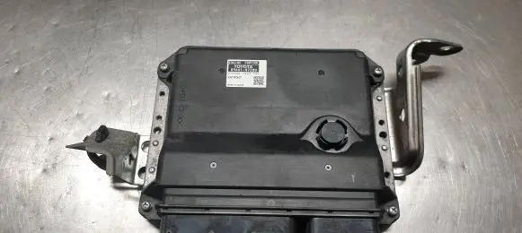 Toyota Prius (XW30) Engine control unit/module 8966147280 T97P0TA