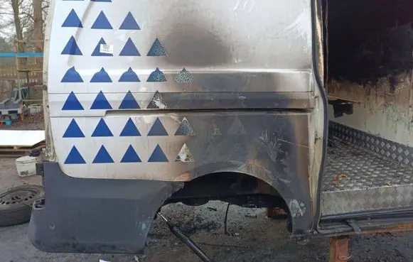Mercedes-Benz Vito Viano W638 Front quarter panel 
